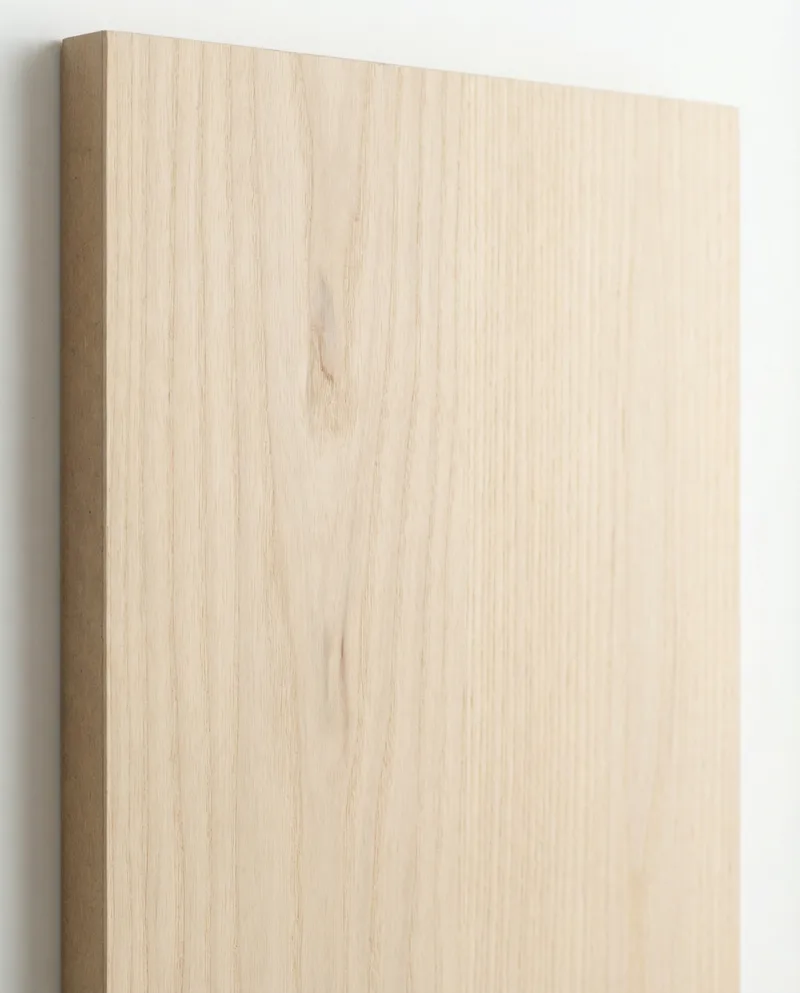 Ясень светлый